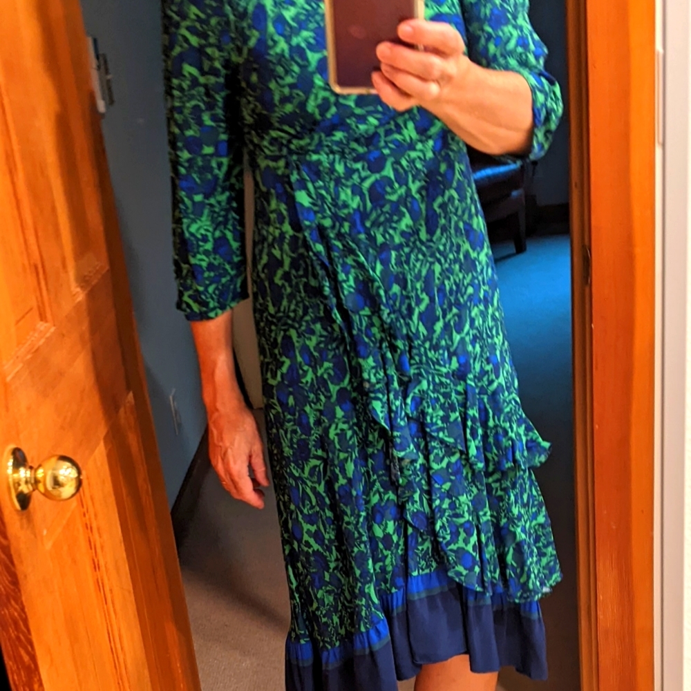 Maeve midi length cocktail dress in 2 petite, beautiful green and blue color